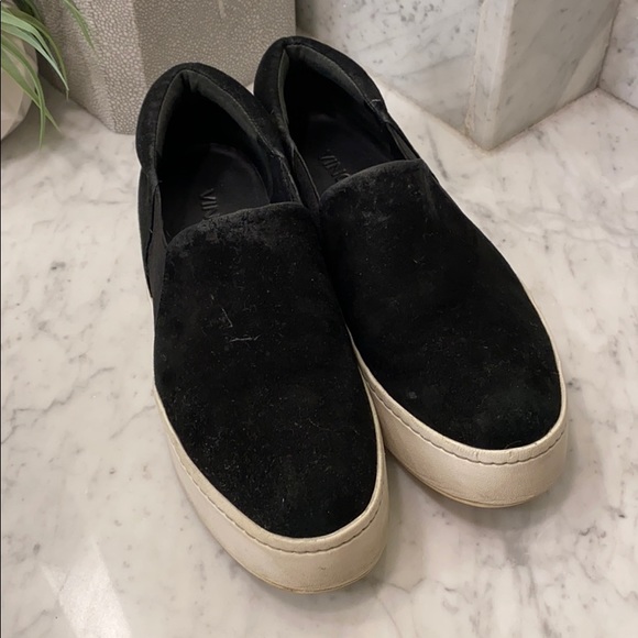 Vince Black Warren Suede Sneakers - Picture 3 of 11
